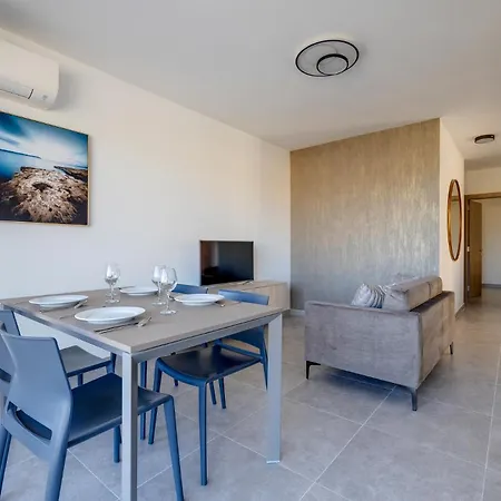 Modern Maisonette With Valley Views Karp1-3 Lejlighed