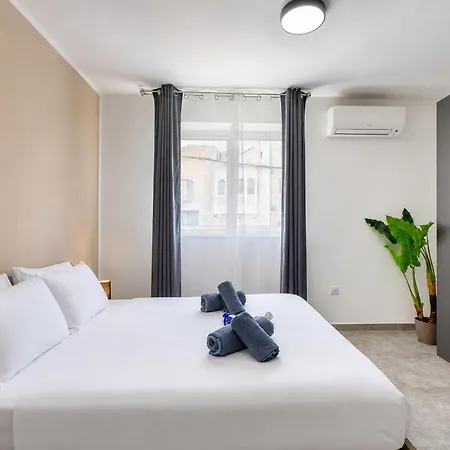 Apartment Modern Maisonette With Valley Views Karp1-3 *